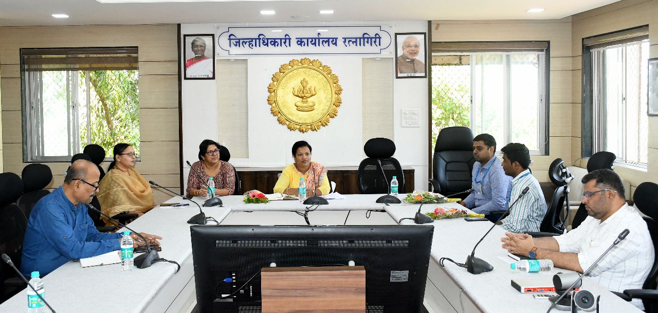 Training and Sensitization Programme on the occasion of National Consumers Rights Day for District Level Officials at Ratnagiri Collectorate